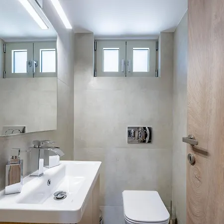 Blue Waters Kos Centre Ampavris